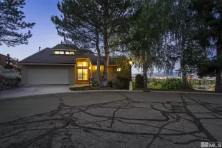 Photo #2: 240004906 Listing 