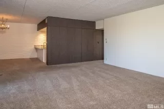 Photo #4: 240004917 Listing 