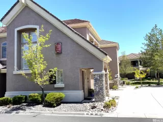 Photo #3: 240005006 Listing