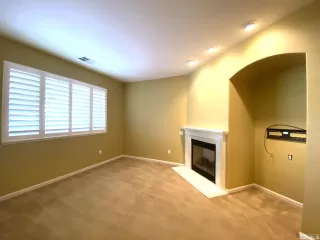 Photo #6: 240005006 Listing