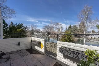 Photo #4: 240005058 Listing 