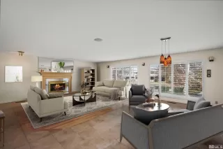 Photo #5: 240005058 Listing 