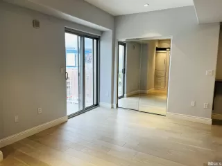 Photo #6: 240005133 Listing 