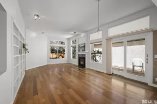 Photo #2: 240005438 Listing