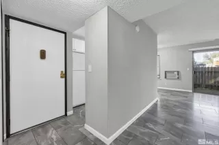 Photo #4: 240005480 Listing