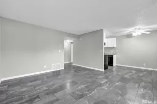 Photo #6: 240005480 Listing