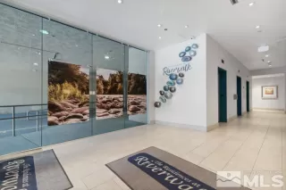 Photo #2: 240005496 Listing