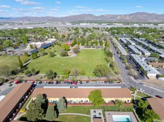 Photo #2: 240005535 Listing