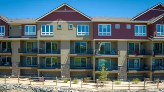 Photo #3: 240005620 Listing 