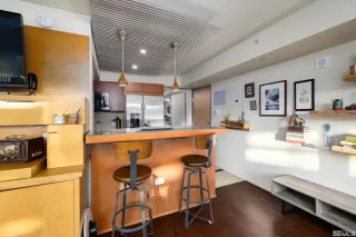 Photo #3: 240005741 Listing 