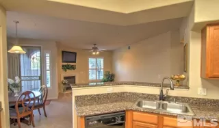 Photo #5: 240005763 Listing