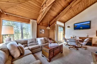 Photo #5: 240005778 Listing