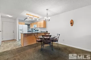 Photo #5: 240005785 Listing 