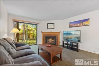 Photo #6: 240005785 Listing 