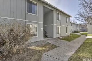 Photo #3: 240005798 Listing 