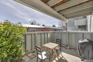 Photo #6: 240005798 Listing 