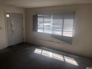 Photo #6: 240005802 Listing