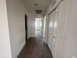 Photo #4: 240005839 Listing