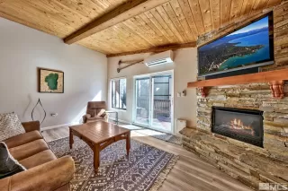 Photo #3: 240005869 Listing