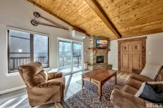 Photo #4: 240005869 Listing