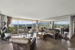 Photo #5: 240005895 Listing 