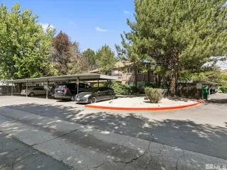 Photo #3: 240006138 Listing 