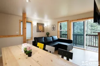 Photo #2: 240006151 Listing 