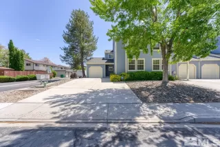 Photo #1: 240006203 Listing 