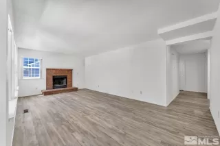 Photo #4: 240006203 Listing 