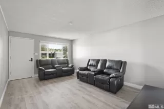 Photo #4: 240006224 Listing