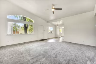 Photo #5: 240006252 Listing