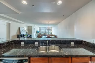 Photo #4: 240006263 Listing 