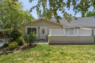 Photo #2: 240006265 Listing