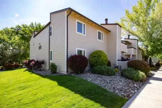 Photo #2: 240006283 Listing