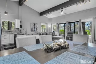 Photo #4: 240006325 Listing