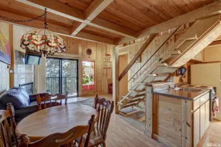 Photo #3: 240006406 Listing