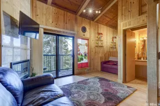 Photo #4: 240006406 Listing