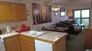 Photo #2: 240006431 Listing 