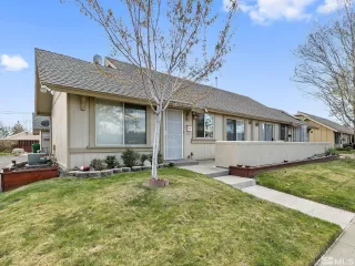 Photo #2: 240006575 Listing 