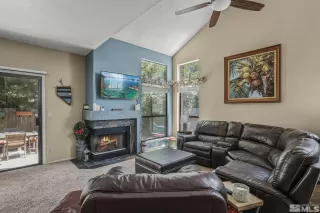 Photo #5: 240006605 Listing 