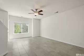 Photo #5: 240006661 Listing 