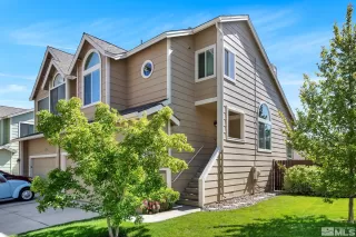 Photo #2: 240006765 Listing 