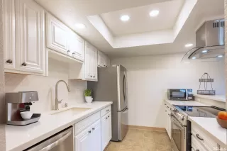 Photo #4: 240006771 Listing 