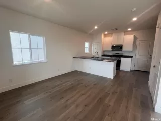 Photo #1: 240006794 Listing