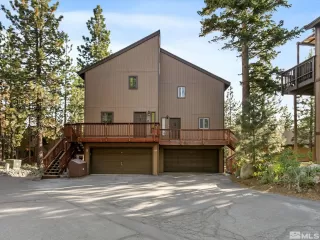 Photo #6: 240006930 Listing