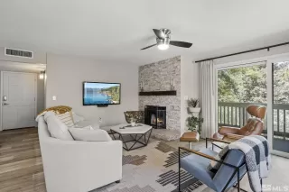 Photo #3: 240007099 Listing