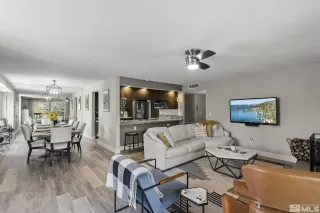 Photo #5: 240007099 Listing