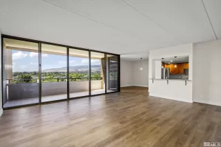 Photo #1: 240007154 Listing 