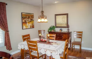 Photo #3: 240007233 Listing