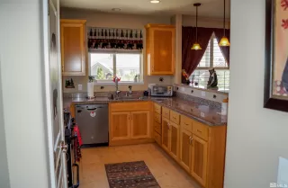 Photo #4: 240007233 Listing